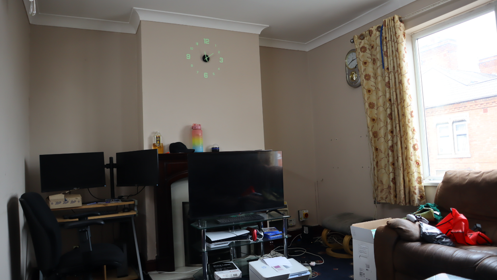 Property photo 2 of 19