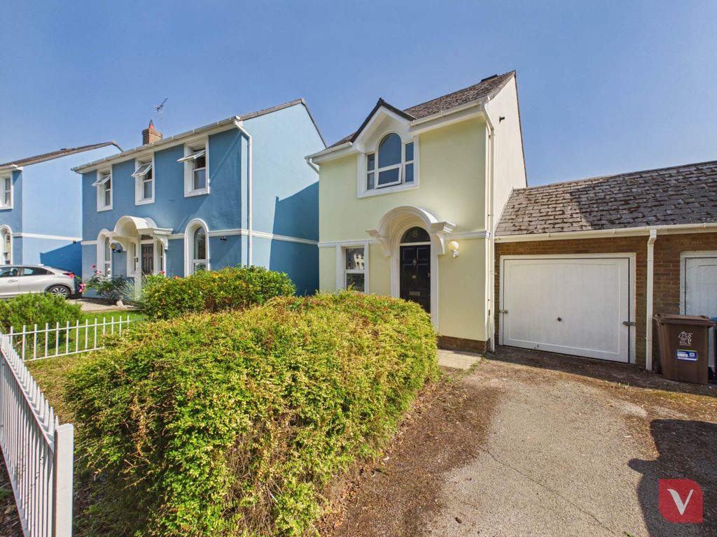 Property photo 1 of 19