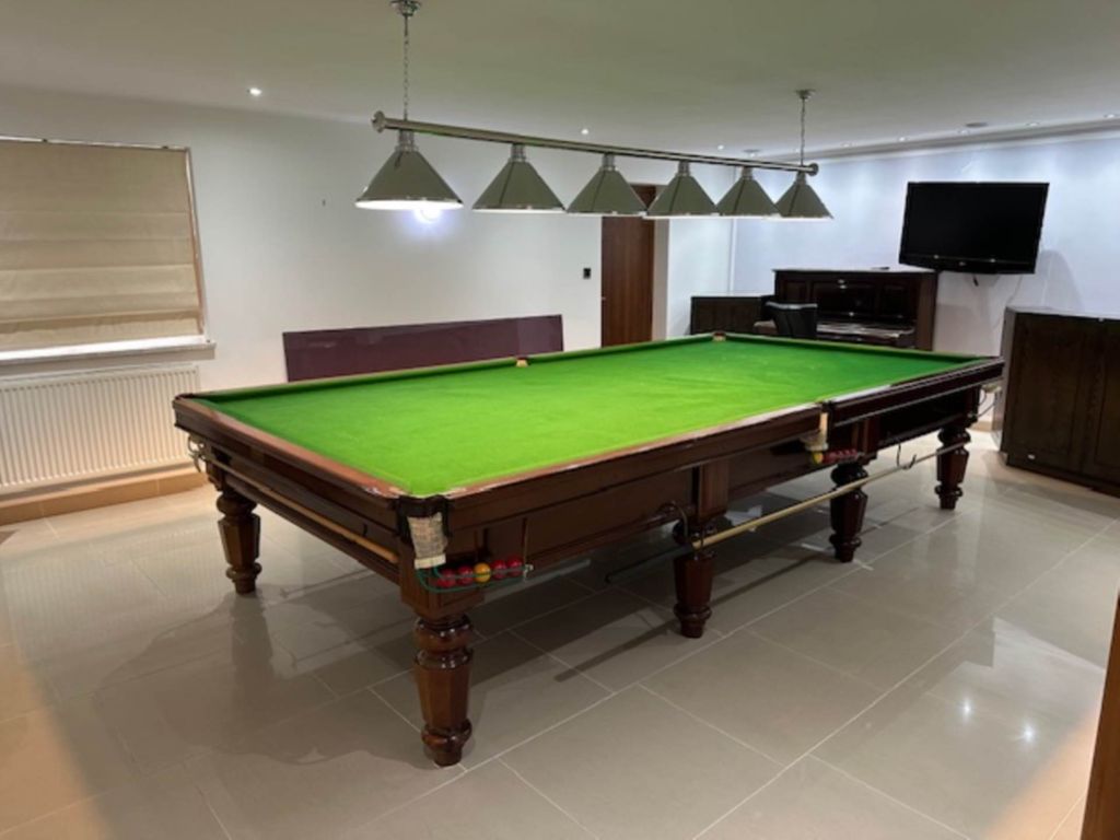 Property photo 2 of 53