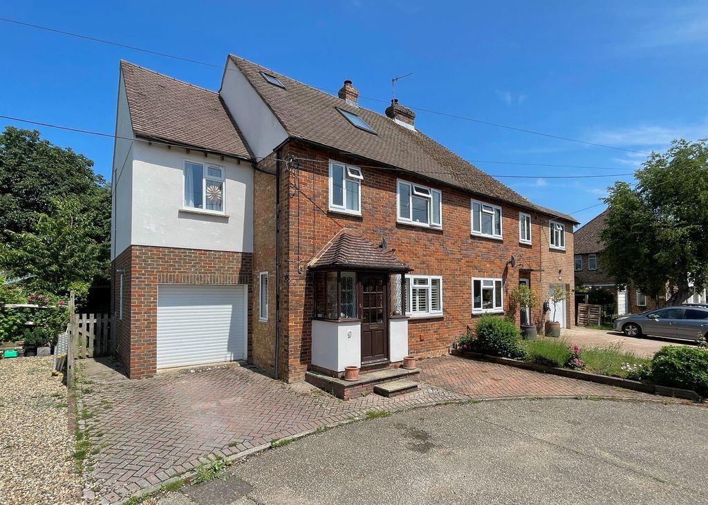 Property photo 1 of 51