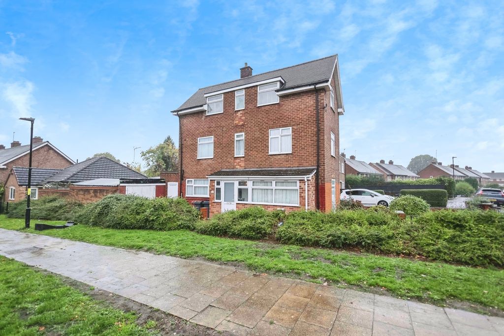 Property photo 1 of 17 Photo