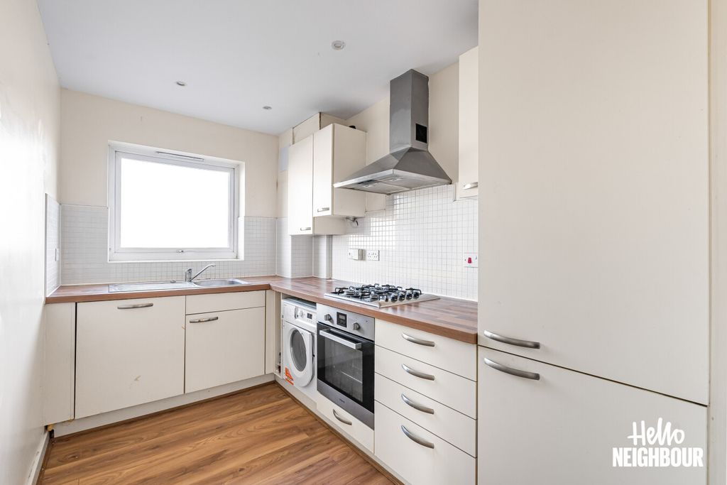 Property photo 2 of 15 Photo 1