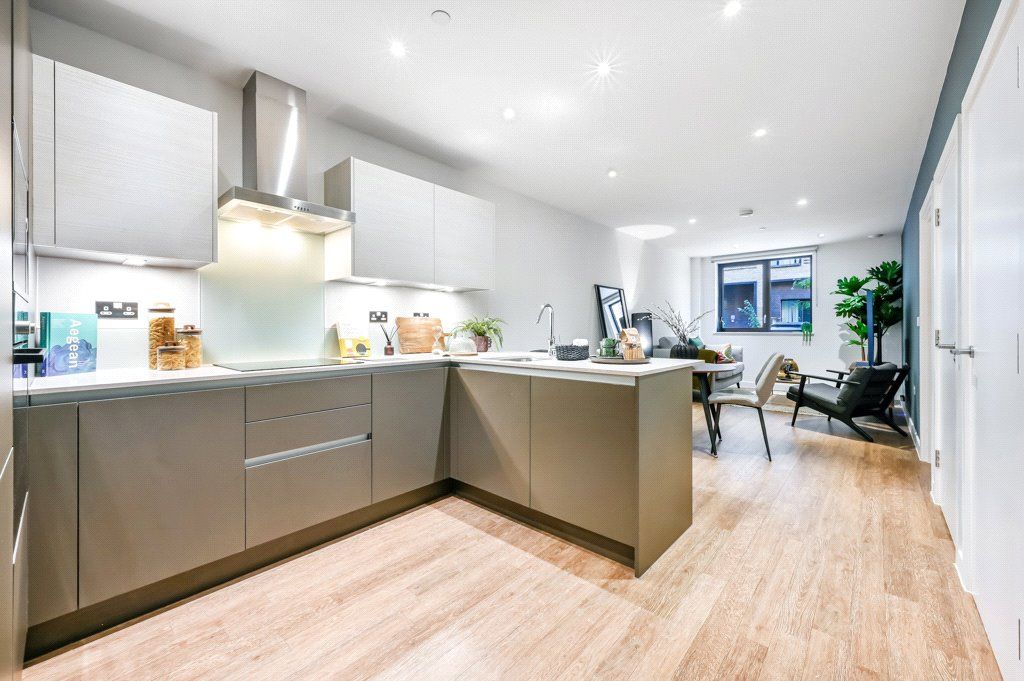 Property photo 2 of 16 Picture No. 03