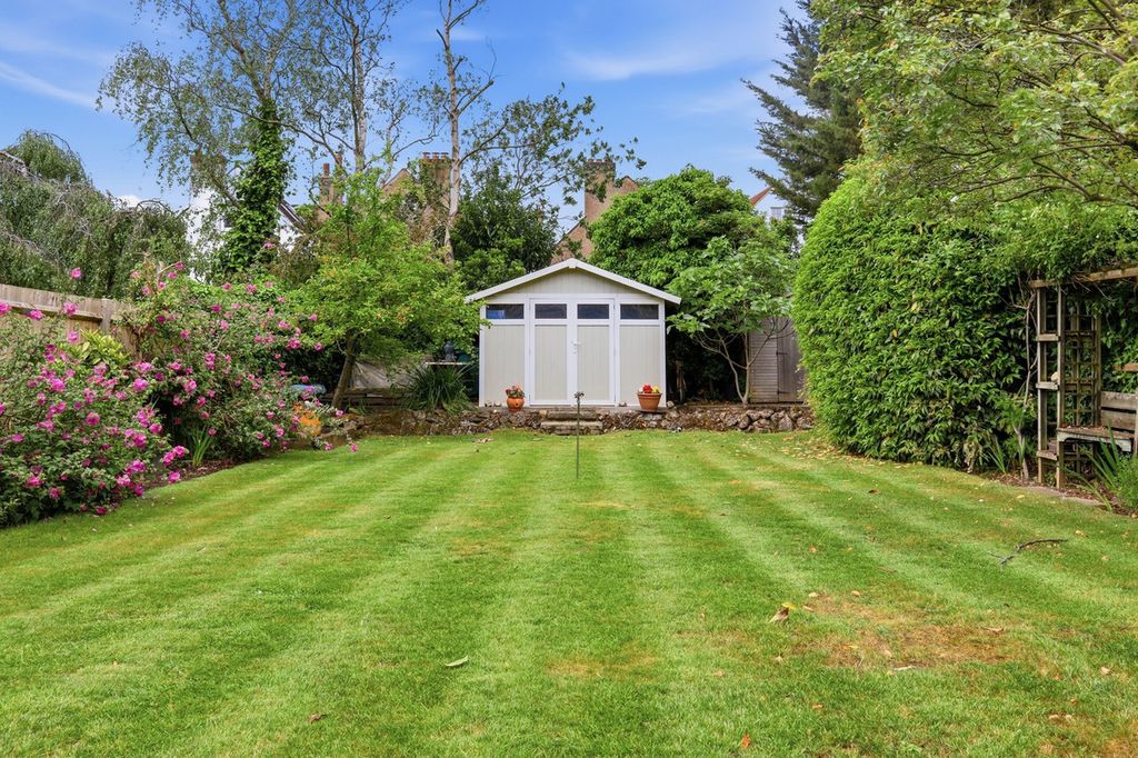 Property photo 3 of 26