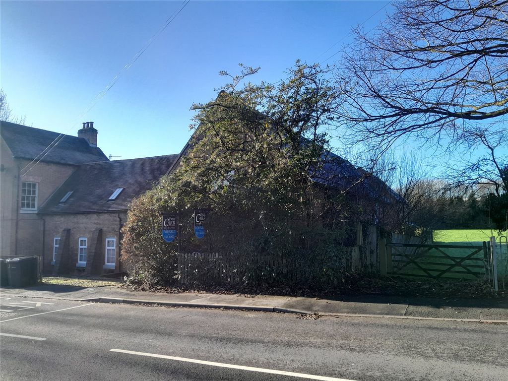 Property photo 3 of 15 Picture No. 02