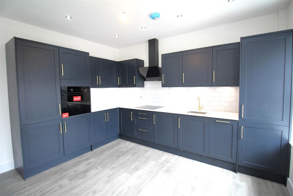 Property photo 2 of 13 Img_6140.Jpg
