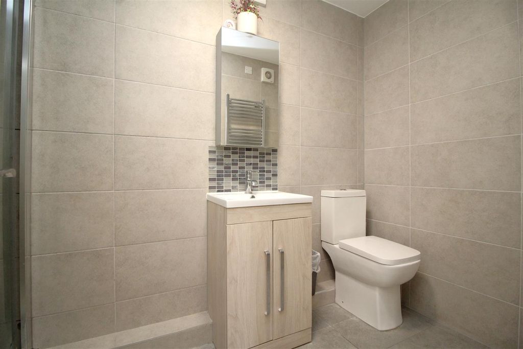 Property photo 3 of 9 Shower Room 1 .Jpg