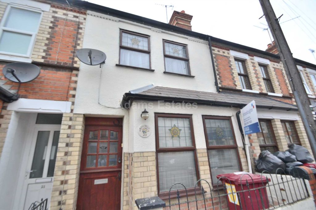 Property photo 2 of 9