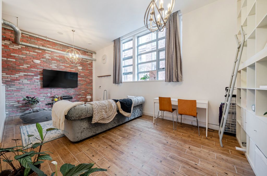 Property photo 1 of 20 1528568-5-1A10c41...