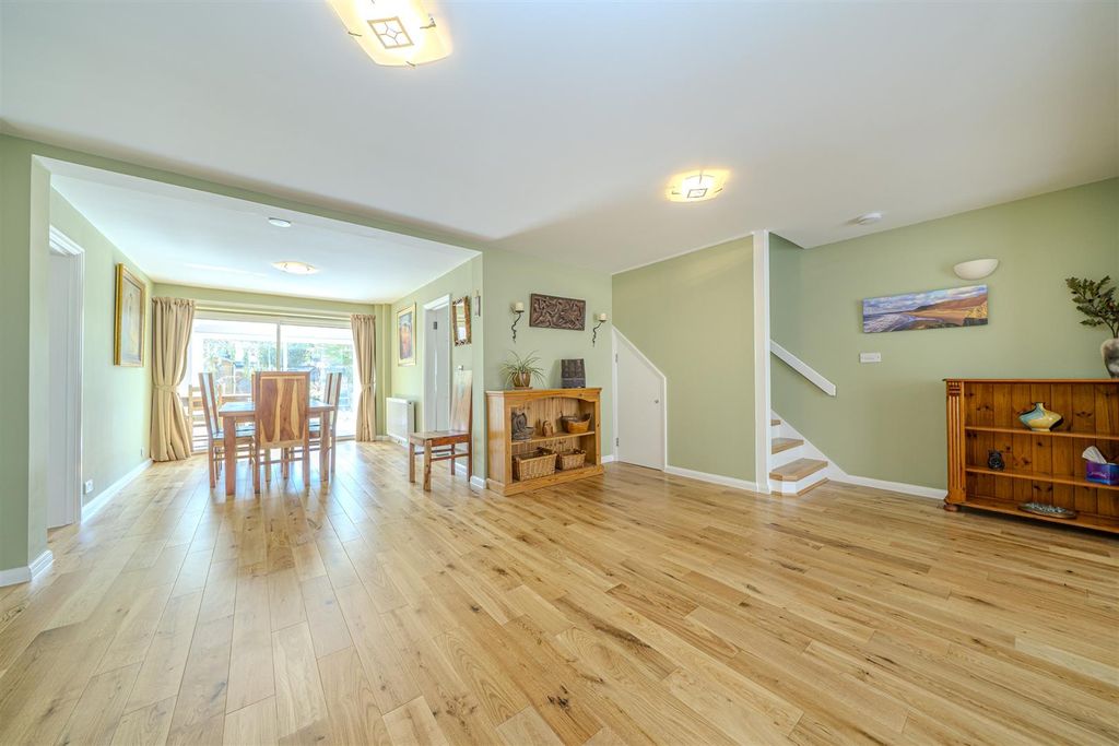 Property photo 3 of 22 20-Tannsfield-Drive-1018.Jpg