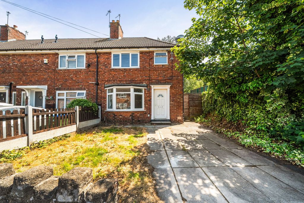 Property photo 1 of 16