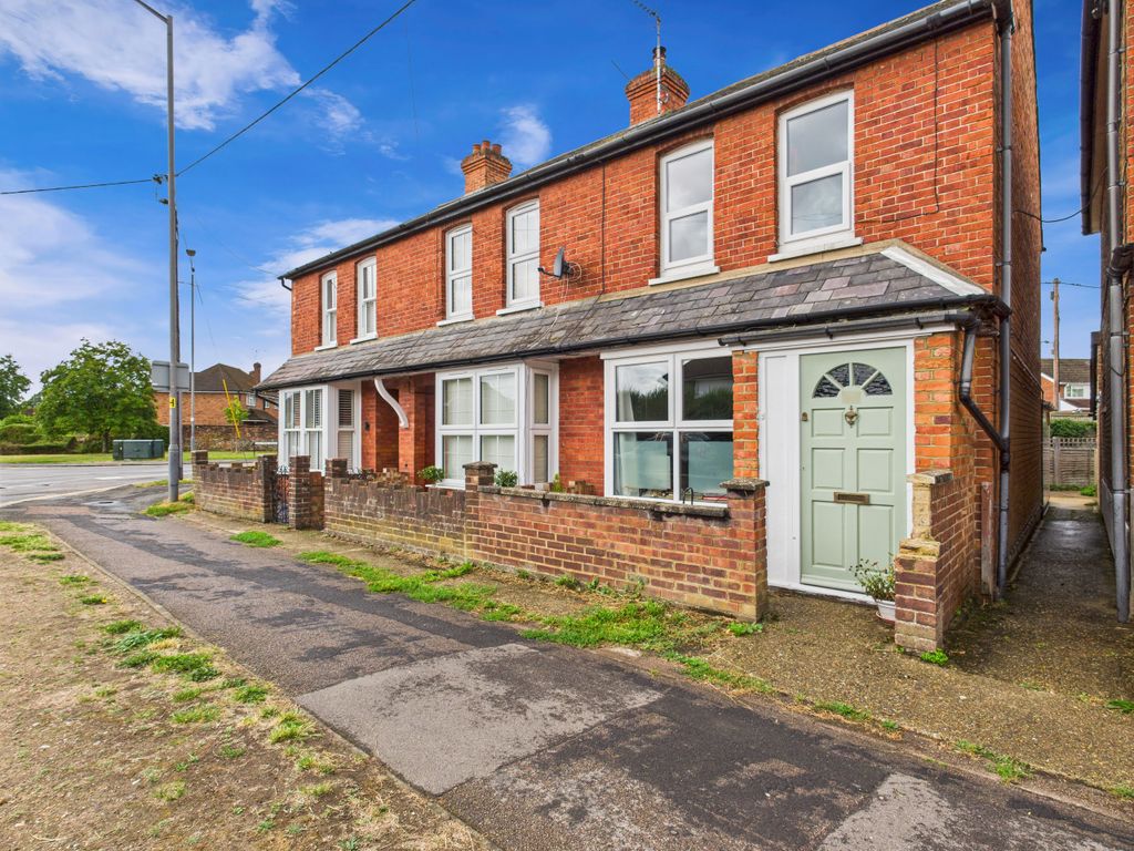 Property photo 1 of 16 Cam01354G0-Pr0569-Still019