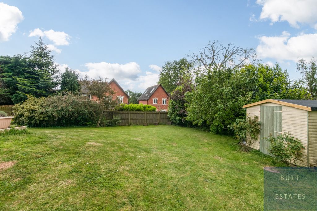 Property photo 3 of 14