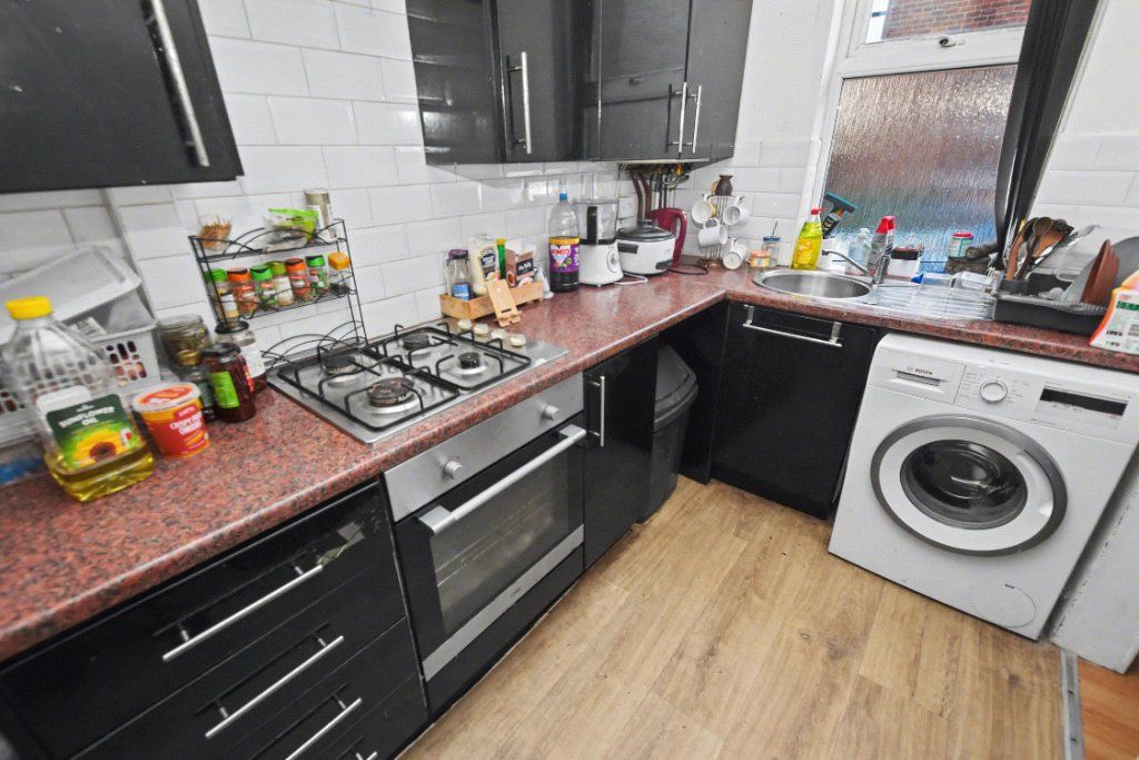 Property photo 3 of 10 Picture No. 09