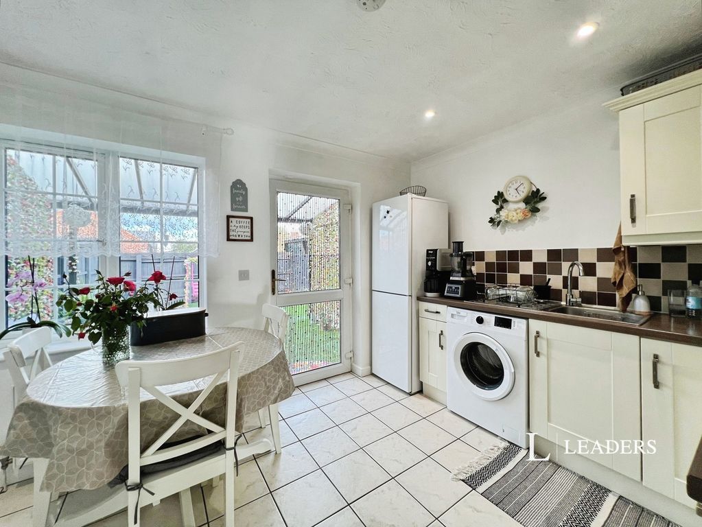 Property photo 3 of 18 Pbox-Img.Jpg