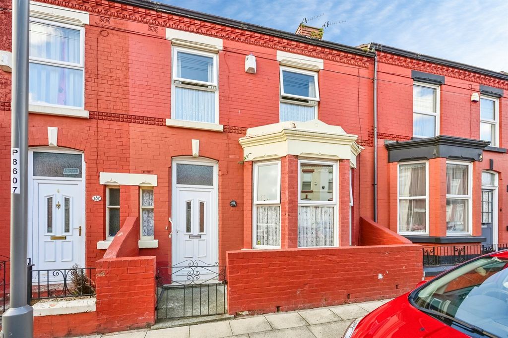 Property photo 1 of 11