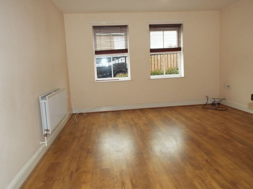 Property photo 3 of 4