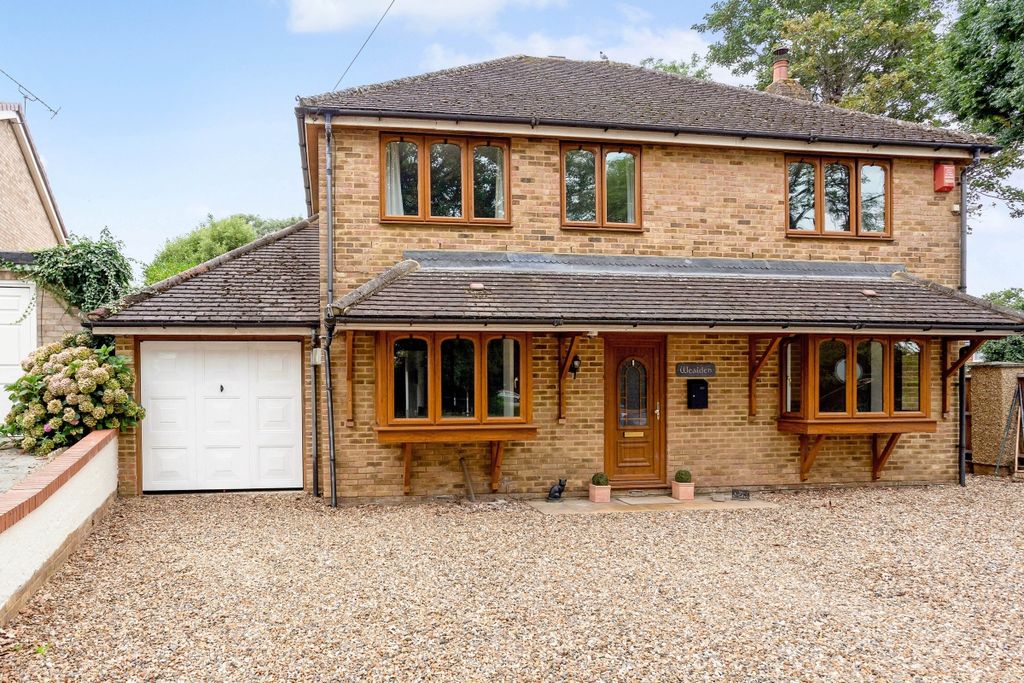 Property photo 1 of 25