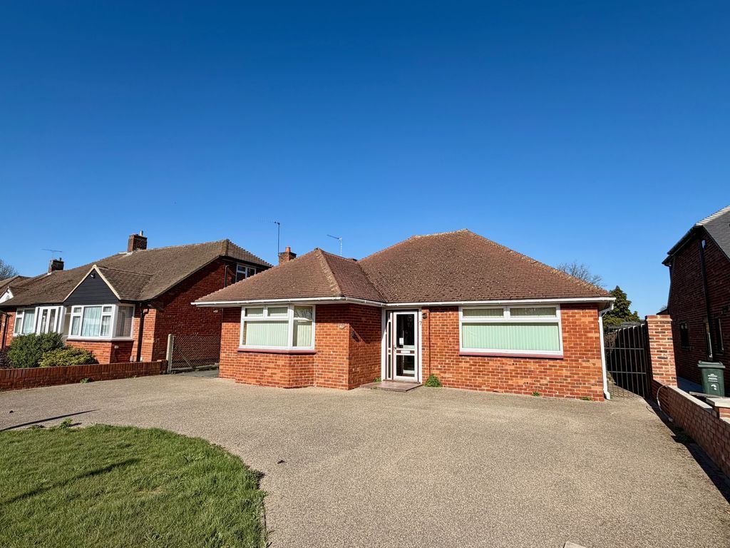 Property photo 1 of 23 Photo 25