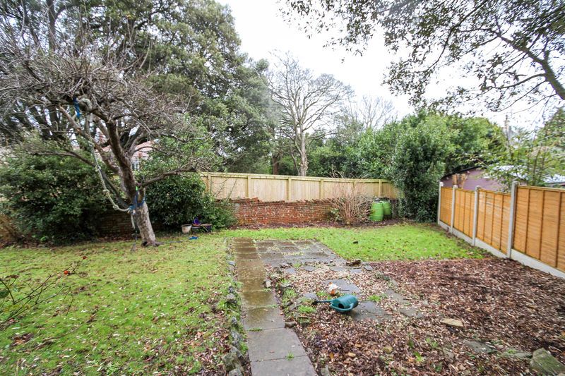 Property photo 3 of 13 Garden