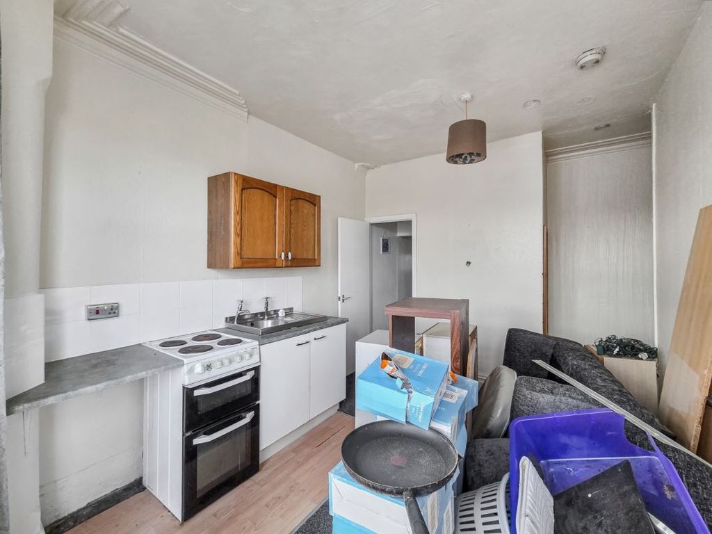 Property photo 2 of 10 Image 2