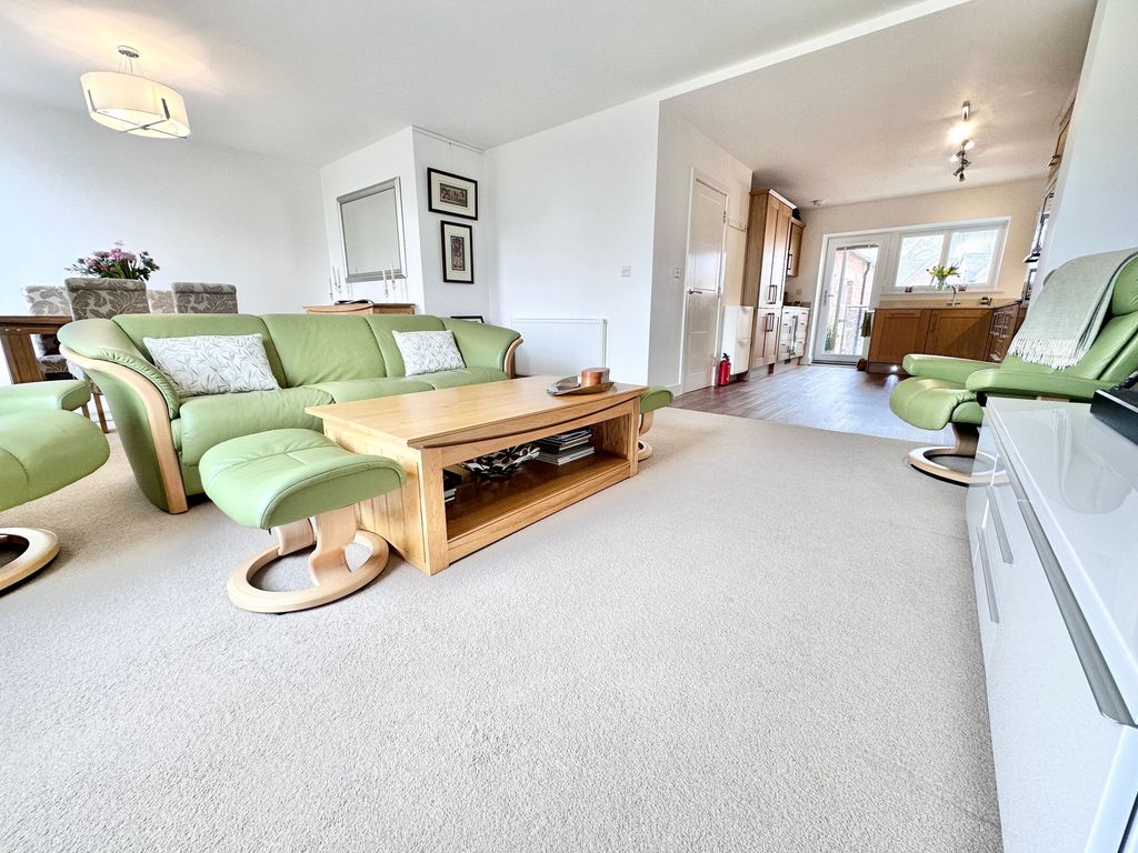 Property photo 3 of 15 Living Dining Room