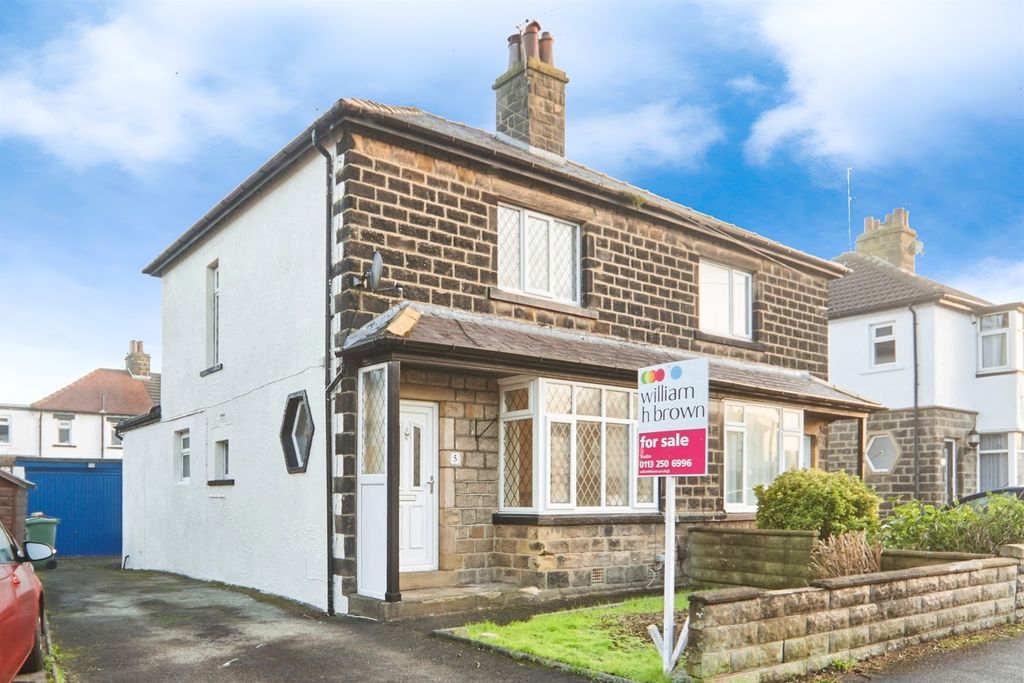 Property photo 1 of 18