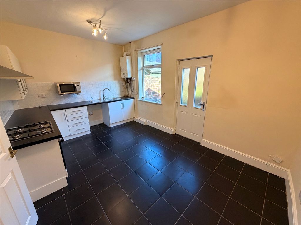 Property photo 3 of 12 Picture No. 34