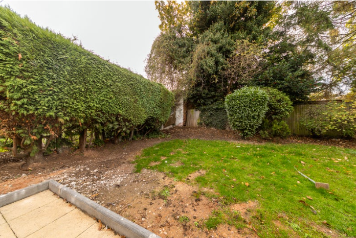 Property photo 2 of 5
