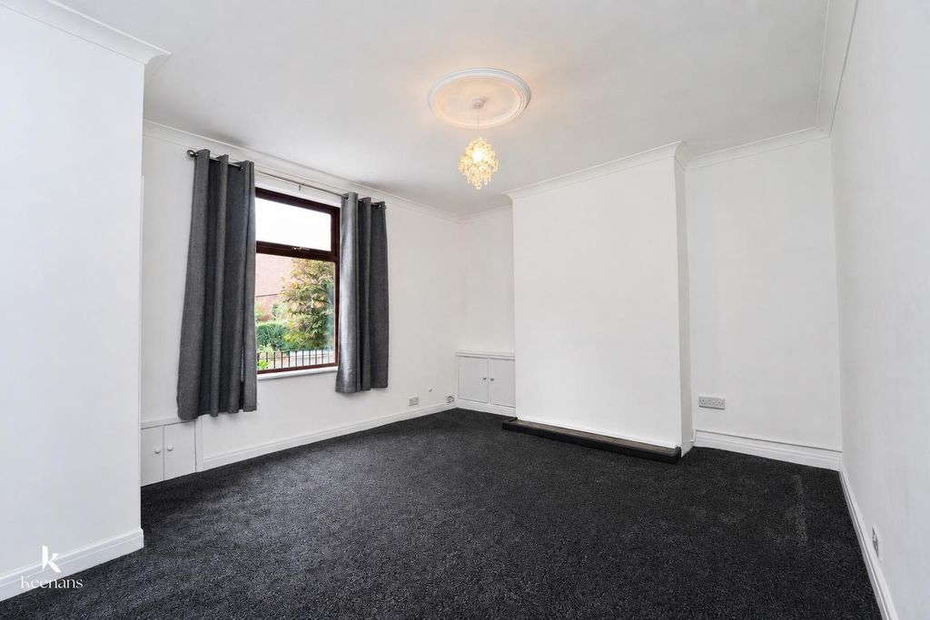 Property photo 3 of 24 Selbourne (14).Png