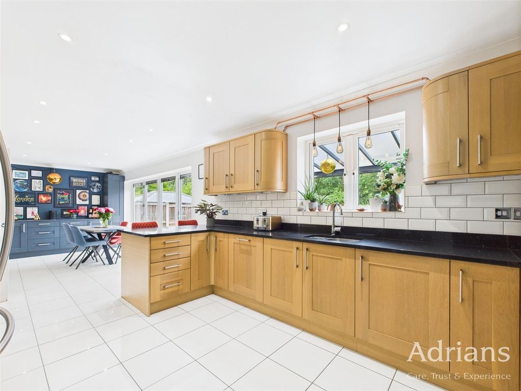 Property photo 1 of 24 Main Picture