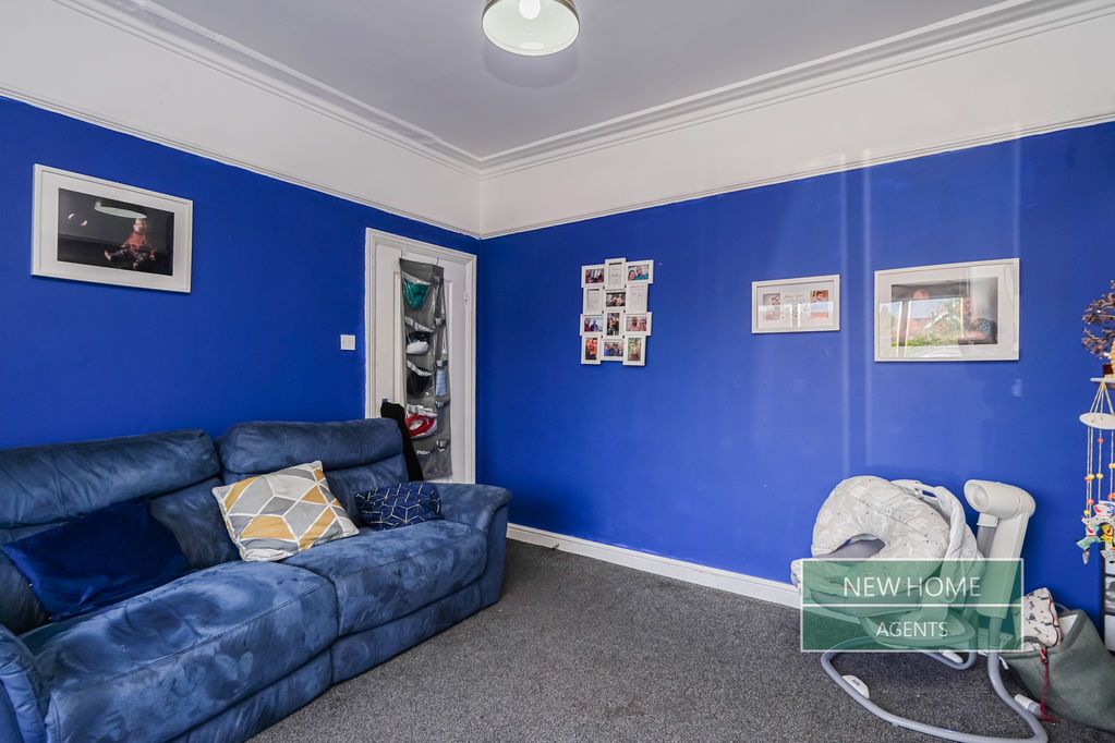 Property photo 3 of 17 Photo 14