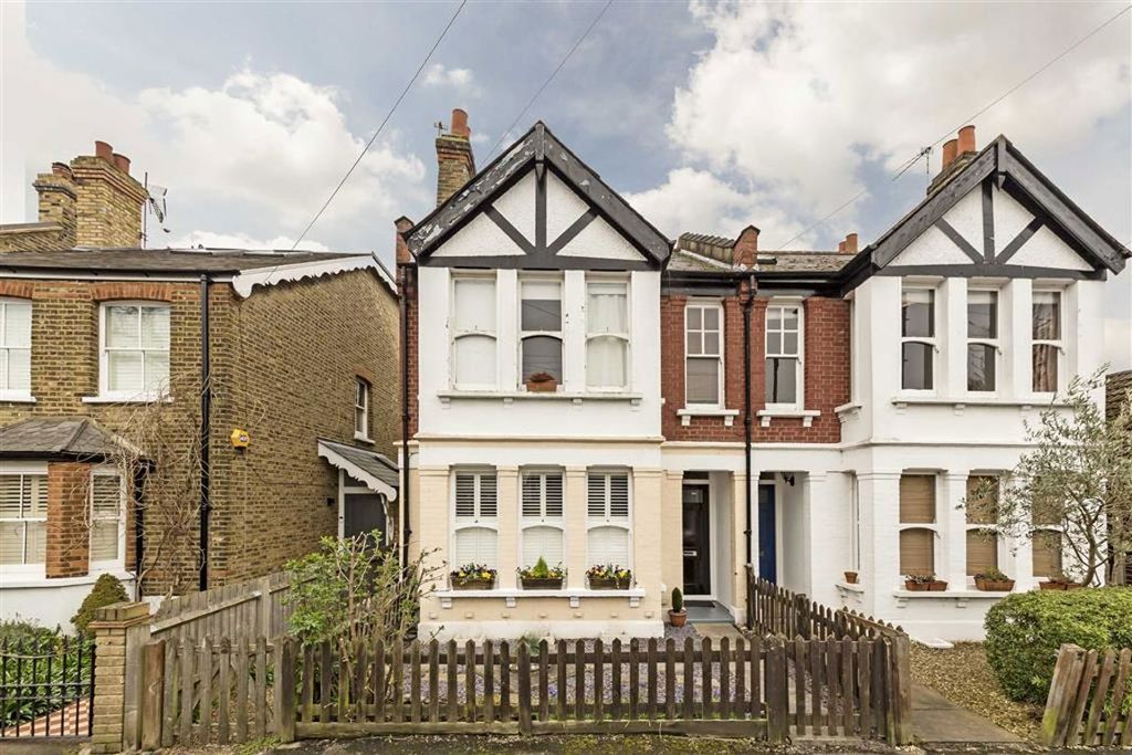 Property photo 1 of 5