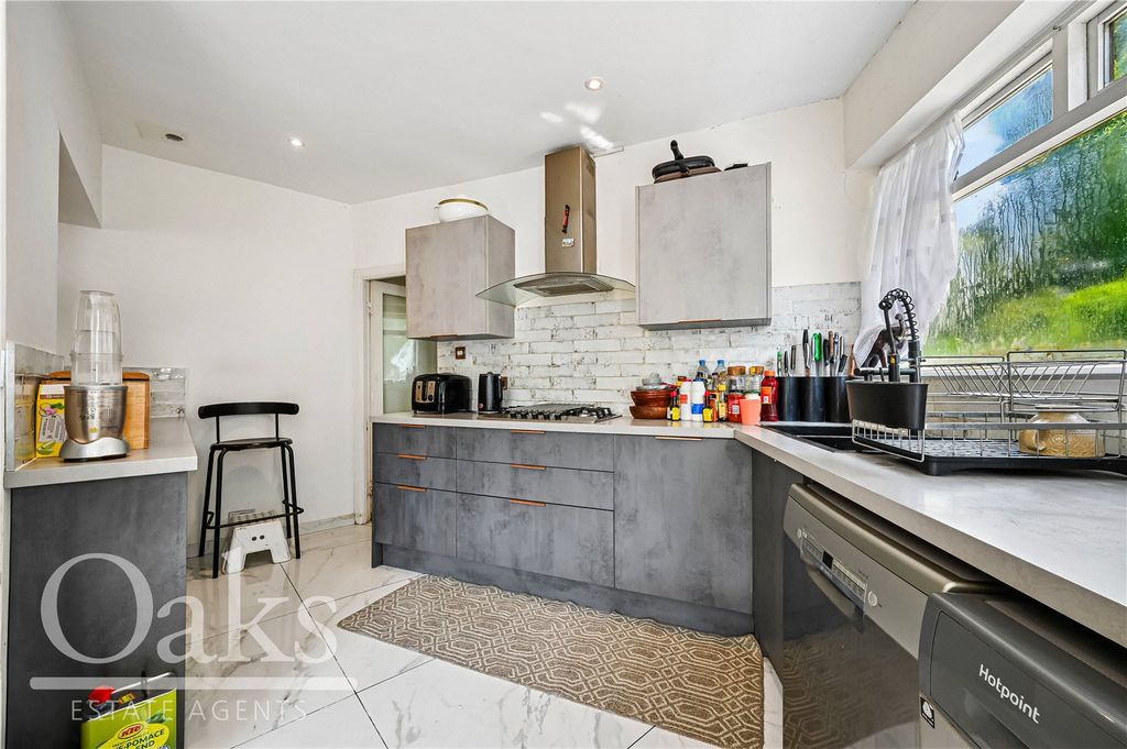 Property photo 2 of 13 Picture No. 09