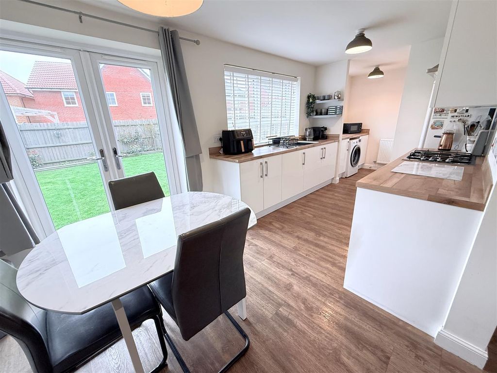 Property photo 3 of 18 Img_1599.Jpg