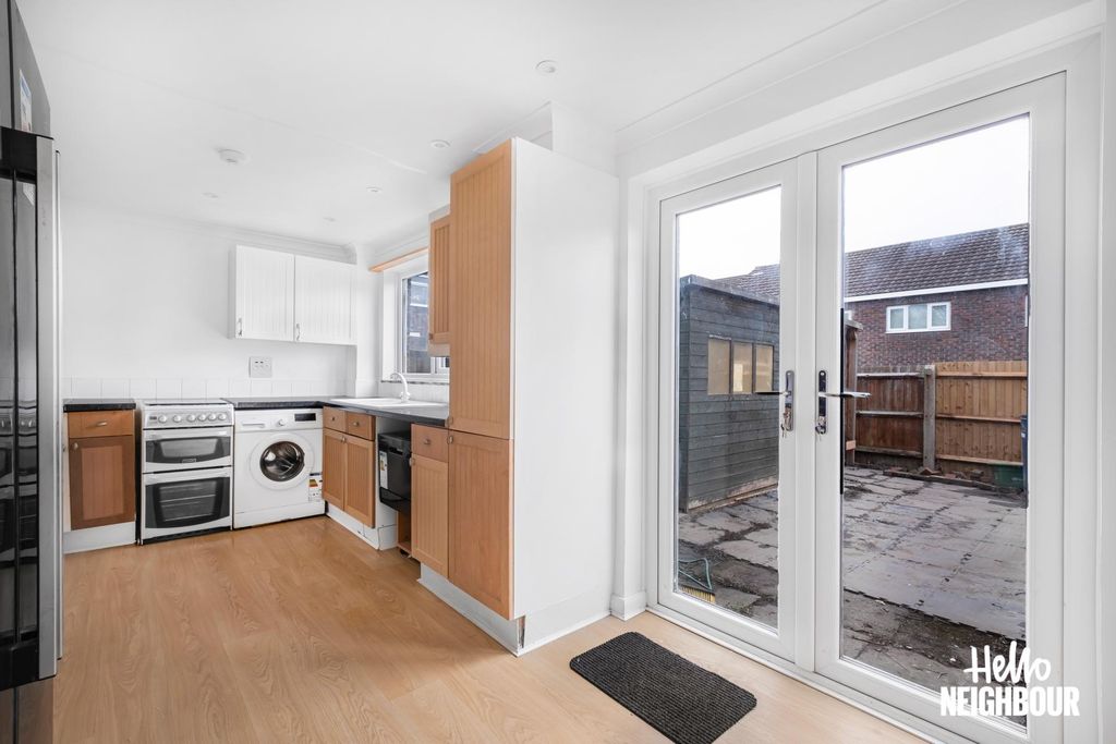 Property photo 1 of 14 Photo 0