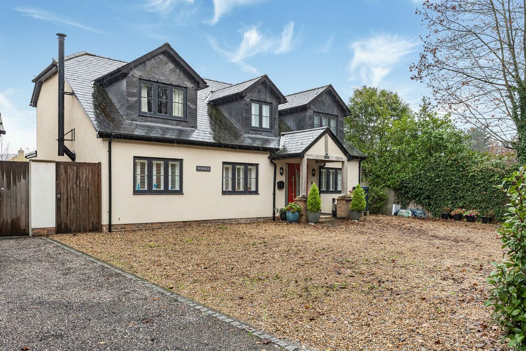 Property photo 1 of 32