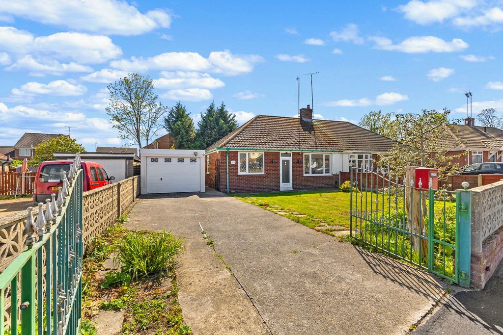 Property photo 1 of 16