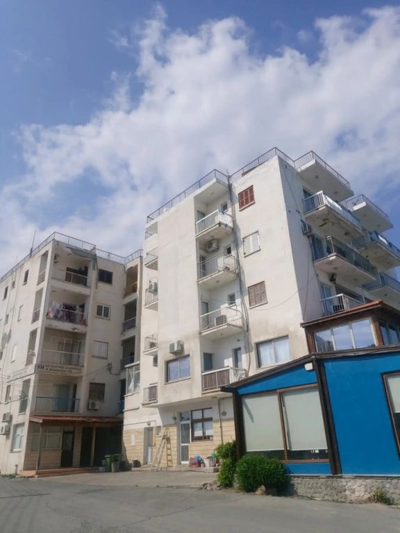 Property photo 2 of 10