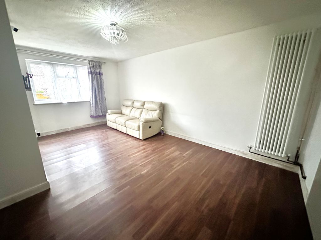 Property photo 3 of 14 Image