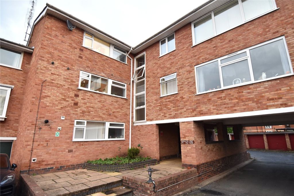 2 bed flat for sale Netherwich