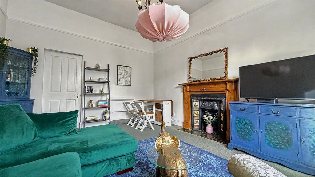 Property photo 3 of 11 4S-Zkhygak6Bohy948Lpbg.Jpg