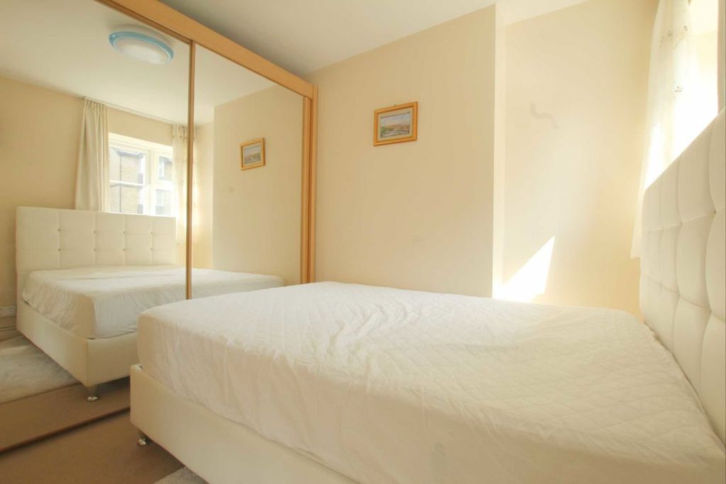 Property photo 2 of 3