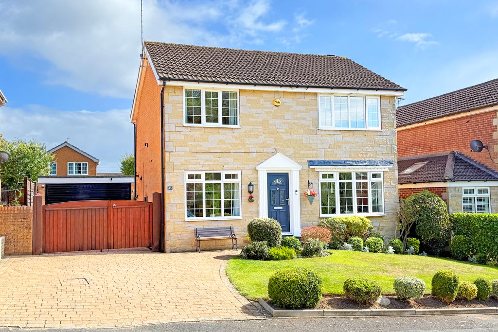 Property photo 1 of 16