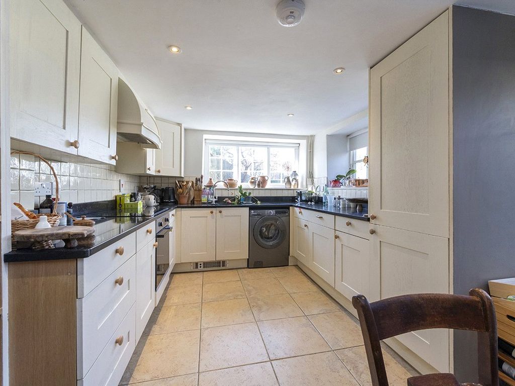 Property photo 3 of 19 Picture No. 11