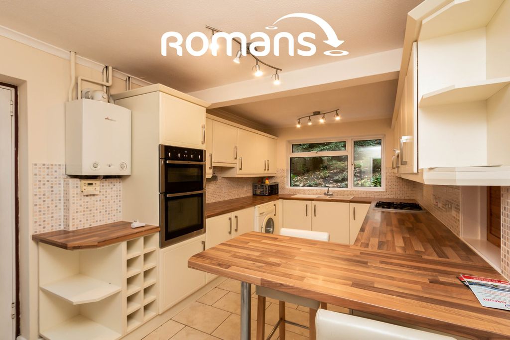 Property photo 1 of 11 1