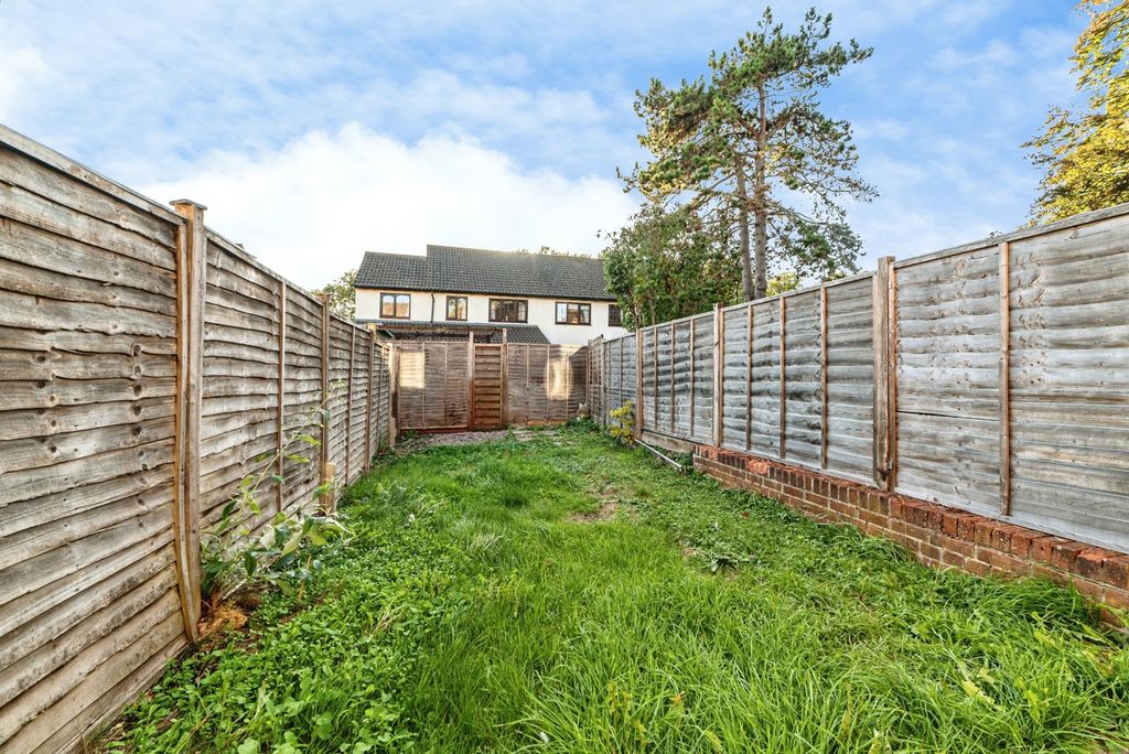Property photo 3 of 18 Pbox-Img.Jpg