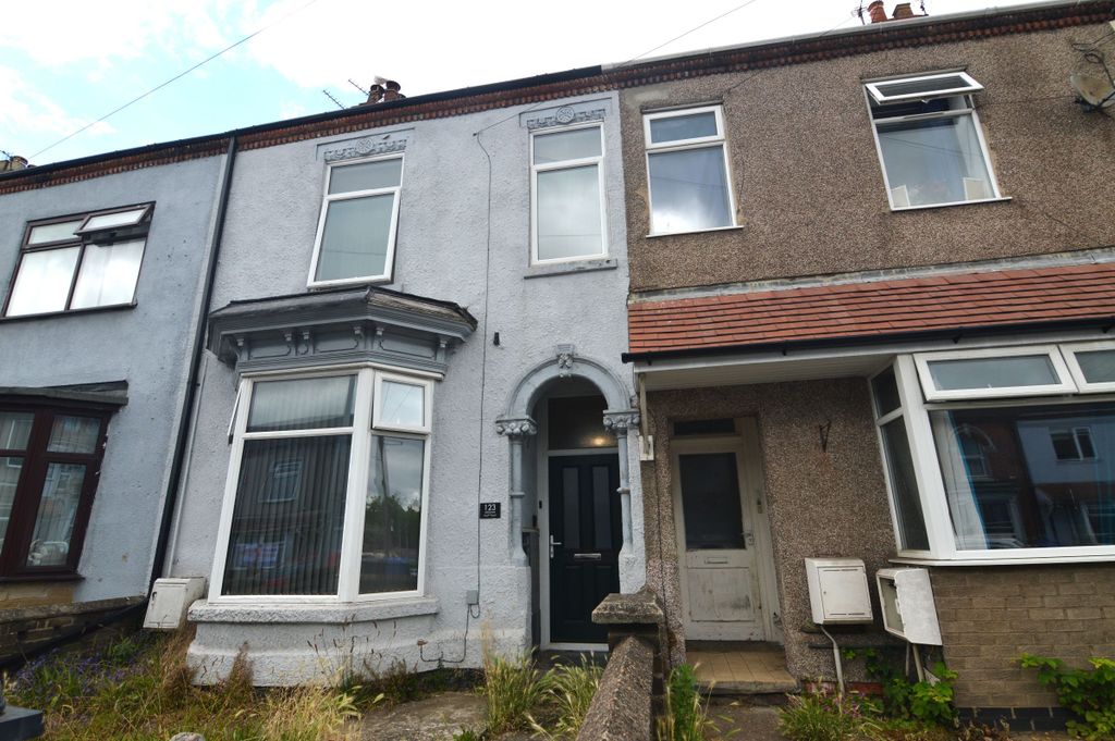 Property photo 2 of 6