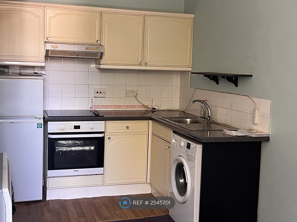 Property photo 3 of 4
