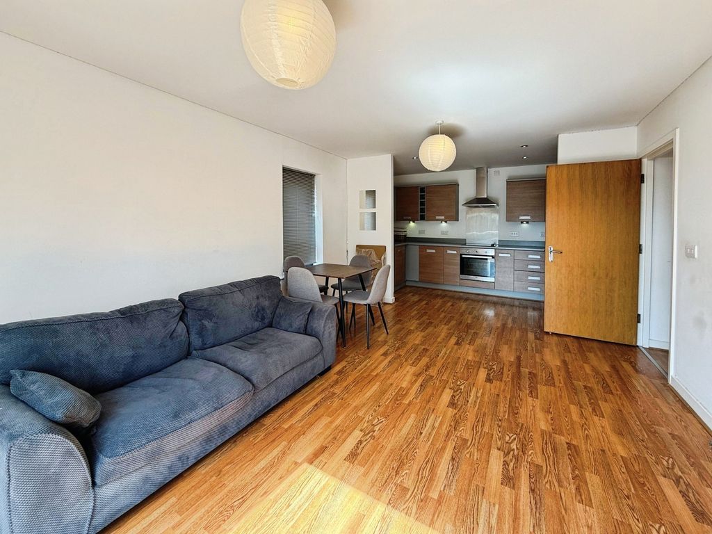 Property photo 1 of 9 Picture No. 03